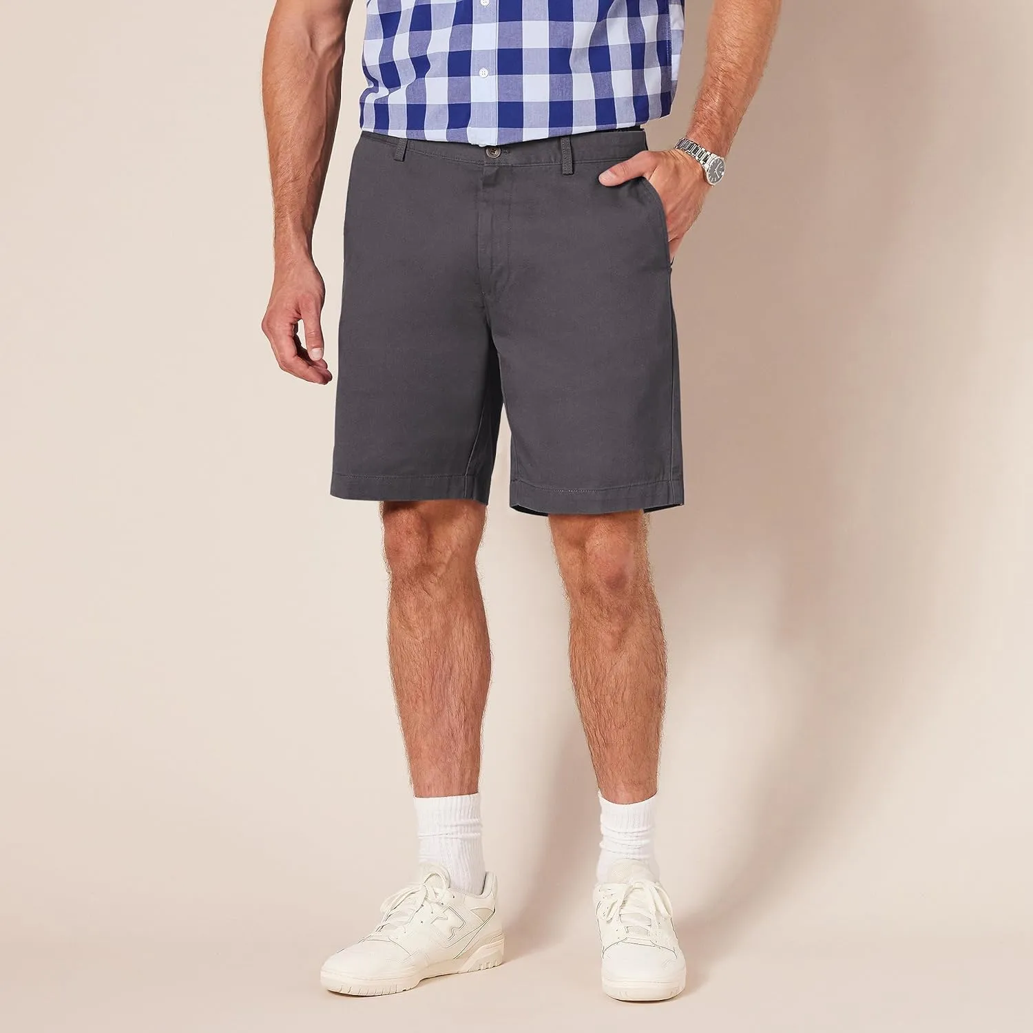 Amazon Essentials Men's Slim-Fit 9" Chino Short