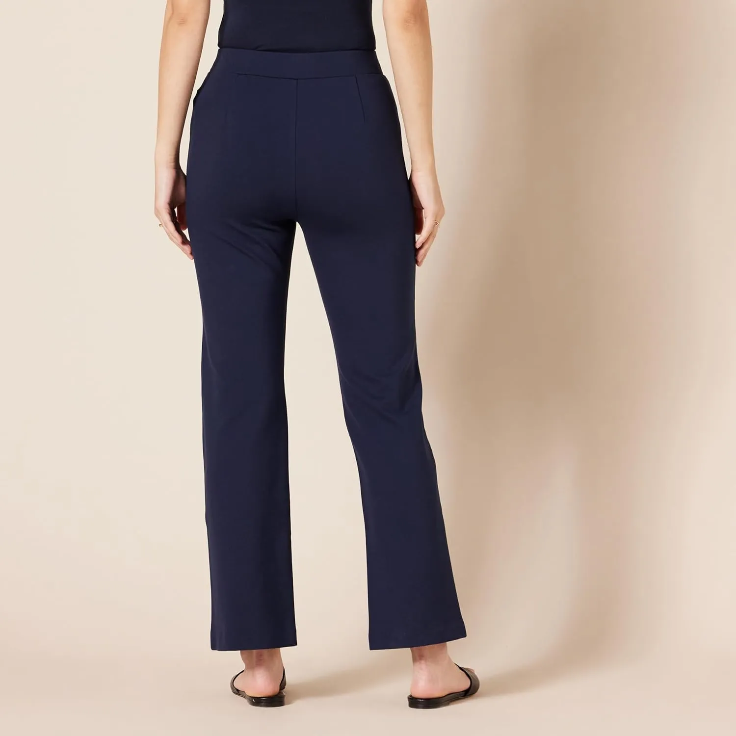 Amazon Essentials Women's Ponte Pull-On Mid Rise Ankle Length Pants