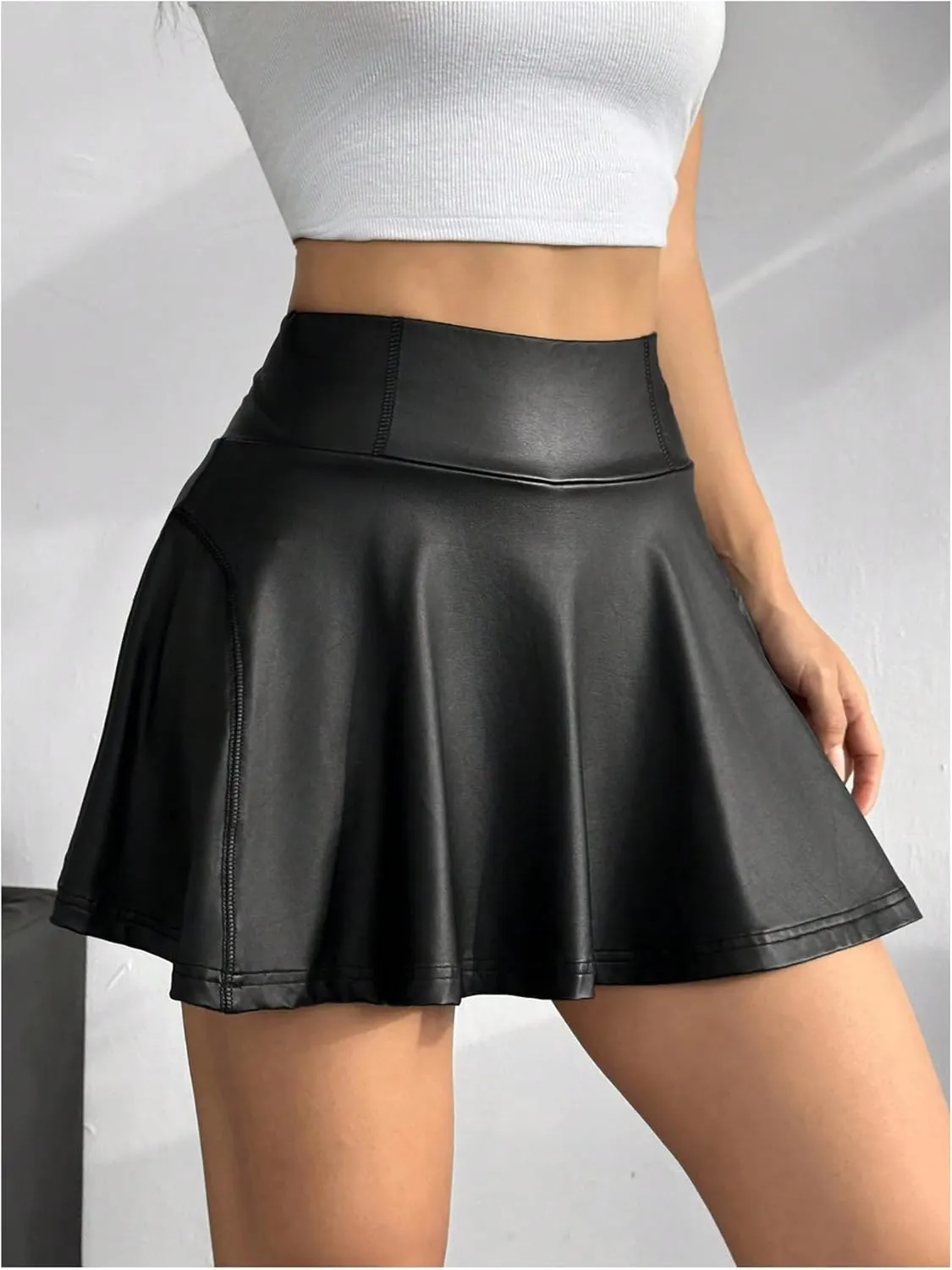 Floerns Women's PU Leather Skort High Waisted Flowy A Line Mini Skater Skirt Shorts