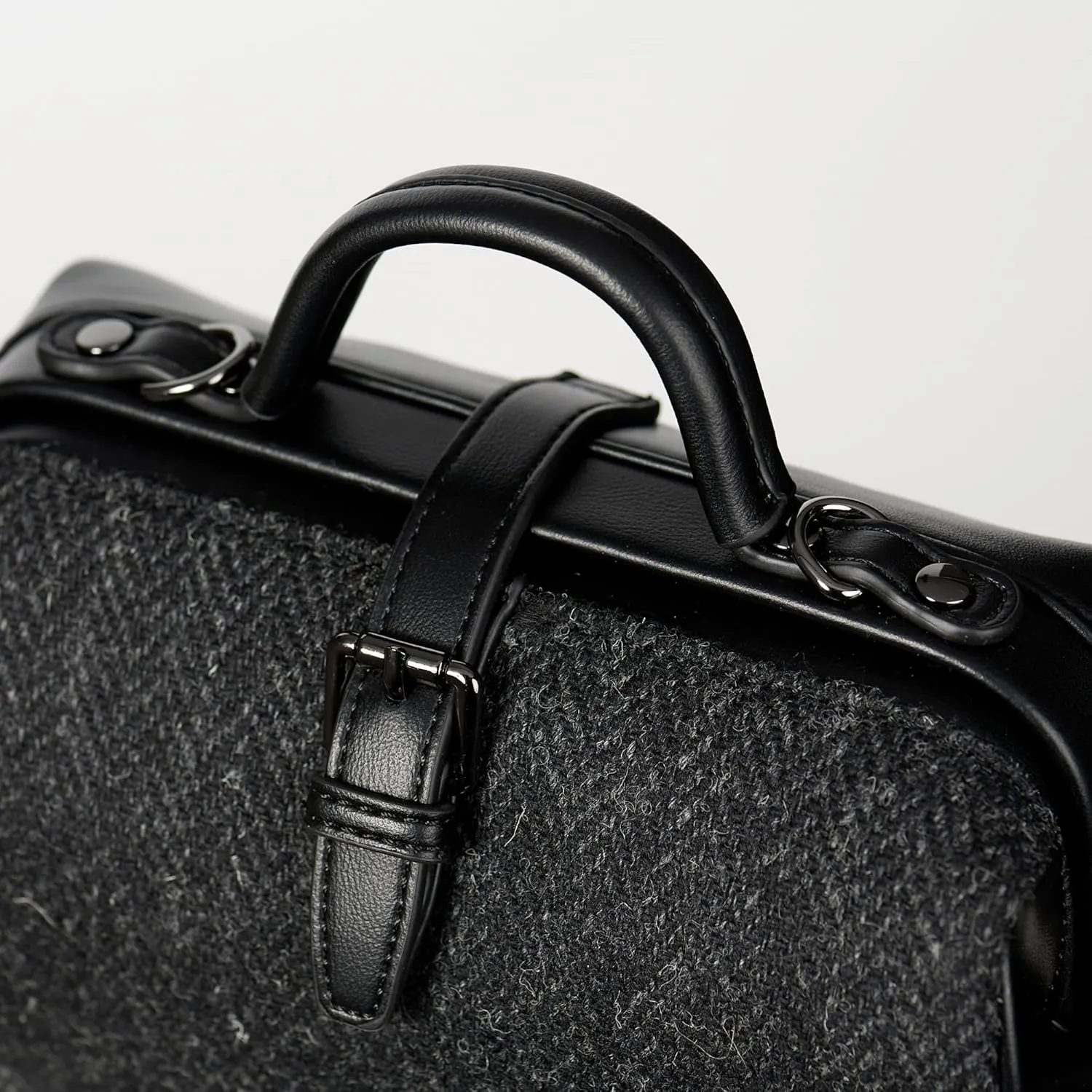 Islander Medium Doctor Bag