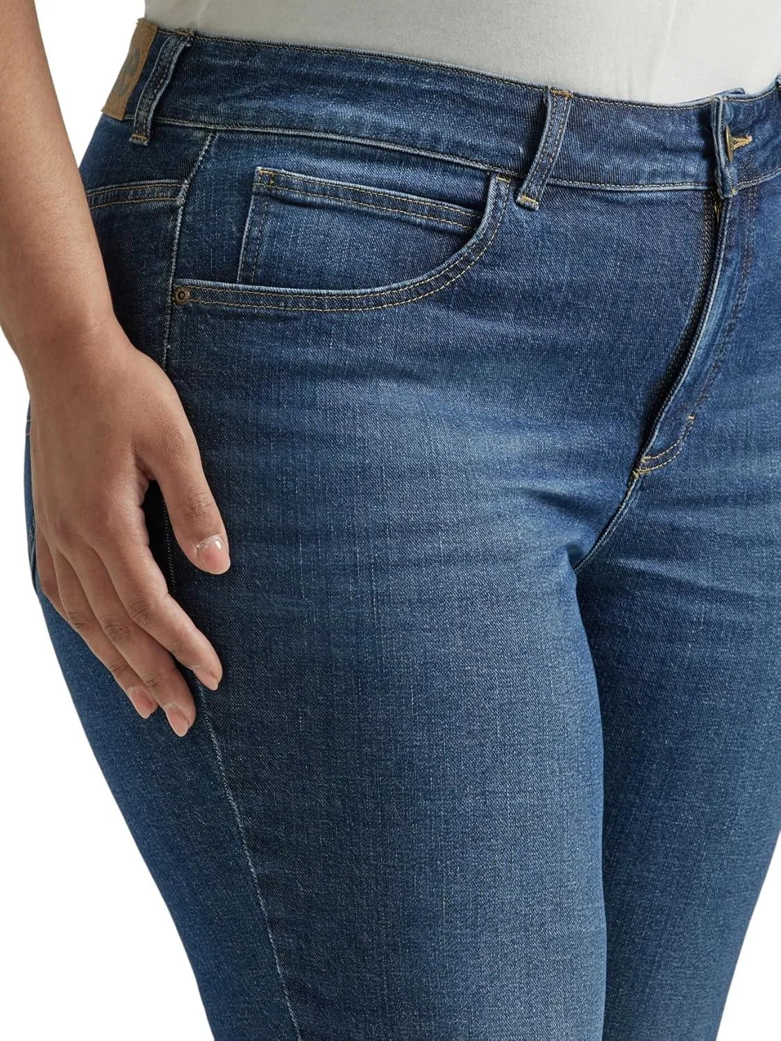 Lee Women's Plus Size Legendary Mid Rise Flare Jean