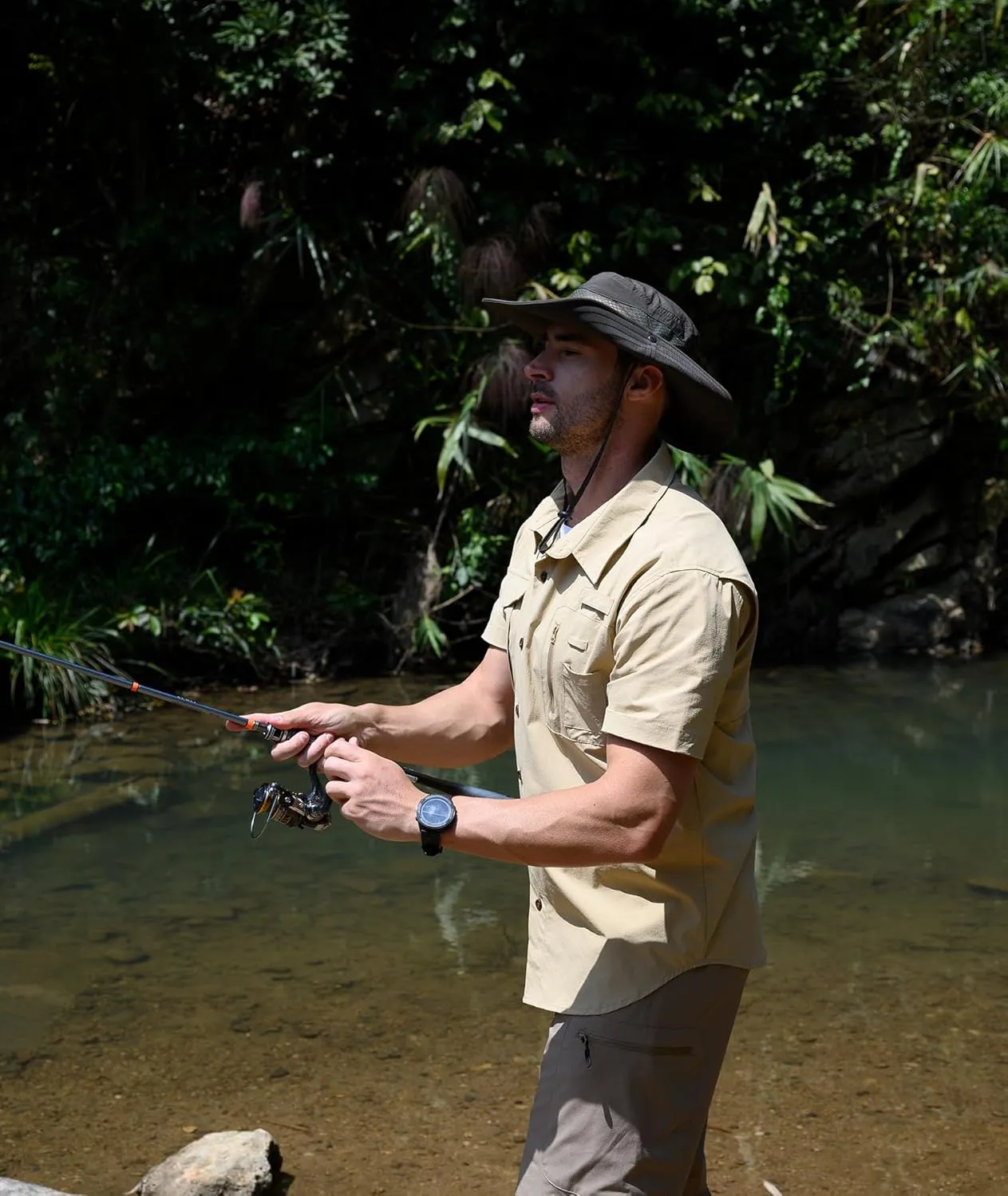 Men's Fishing Shirt Sun Protection Short Sleeve Cooling Button Down Shirts for Hiking Travel
