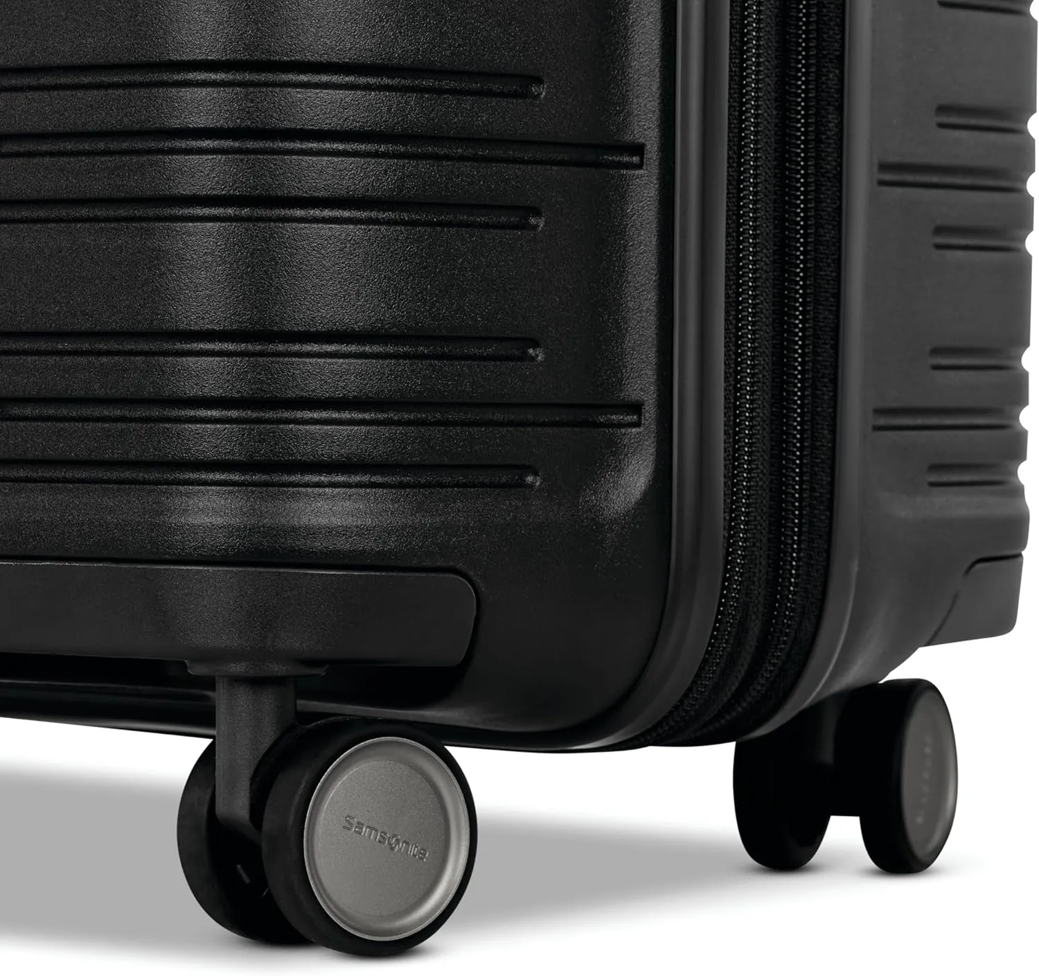 Samsonite Elevation Plus - Large Hardside Luggage - Scratch Resistant Polypropylene Shell, RightHeight Adjustable Handle, Integrated AirTag Holder, TSA Lock, WetPak Compartment - Triple Black