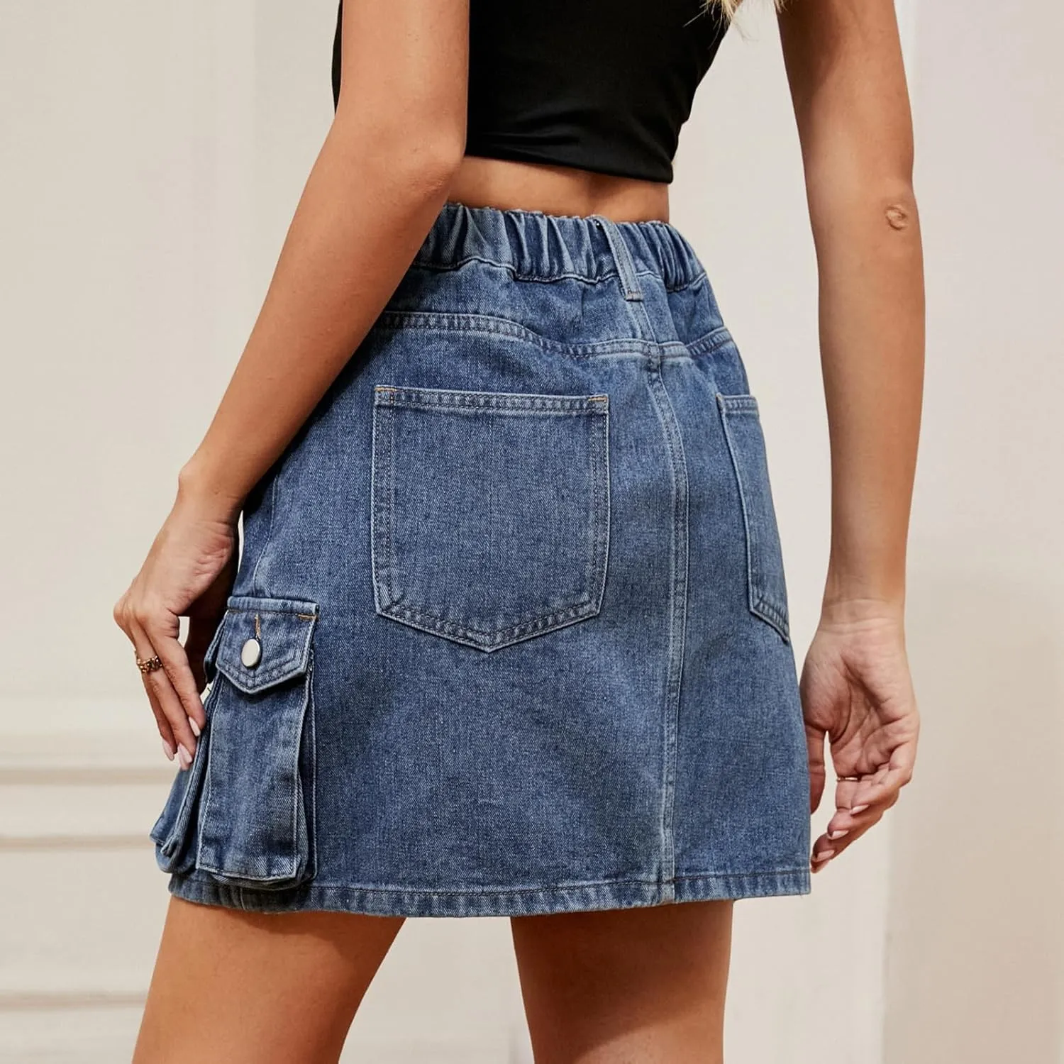 utcoco Women Cargo Mini Jean Skirts 2024 Trendy Multiple Pockets High Waisted Short Denim Skirt